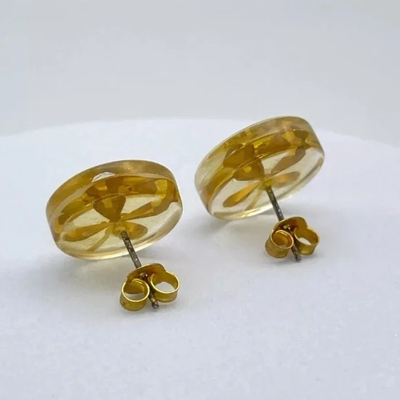 ☘️CHANEL Four Leaf Clover Pierced Earrings Gold Tone Round Clear Enamel Vintage - Picture 7 of 10